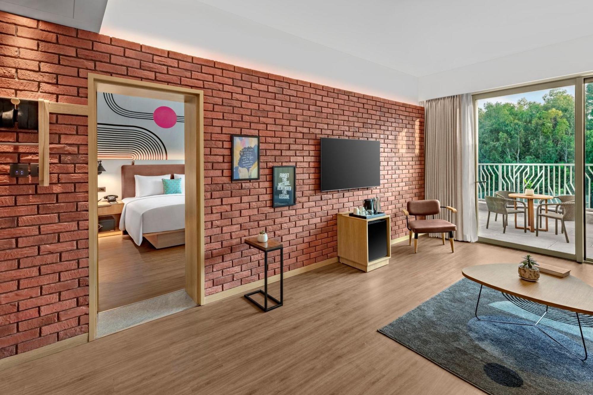 Moxy Bengaluru Airport Prestige Tech Cloud Hotel Devanahalli Ngoại thất bức ảnh