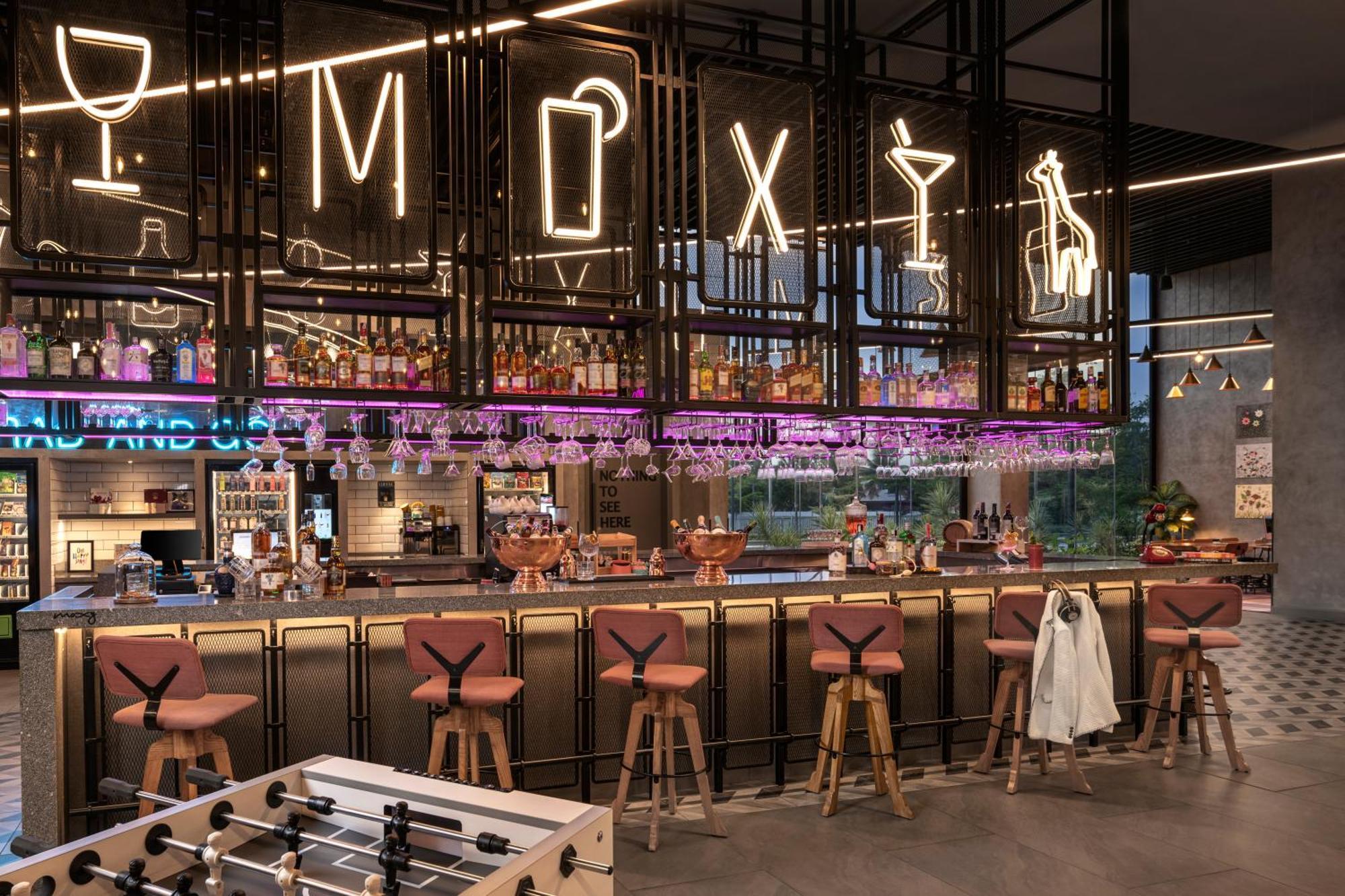 Moxy Bengaluru Airport Prestige Tech Cloud Hotel Devanahalli Ngoại thất bức ảnh